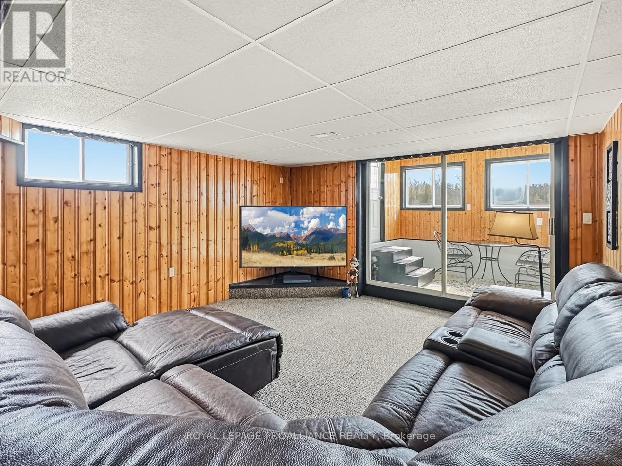 305 Valley Road, Prince Edward County, Ontario  K0K 1A0 - Photo 38 - X13000678