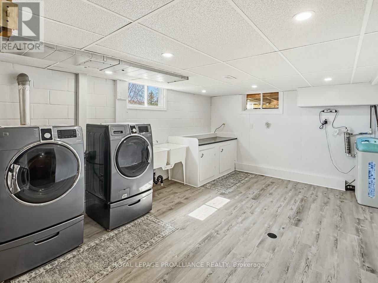 305 Valley Road, Prince Edward County, Ontario  K0K 1A0 - Photo 40 - X13000678