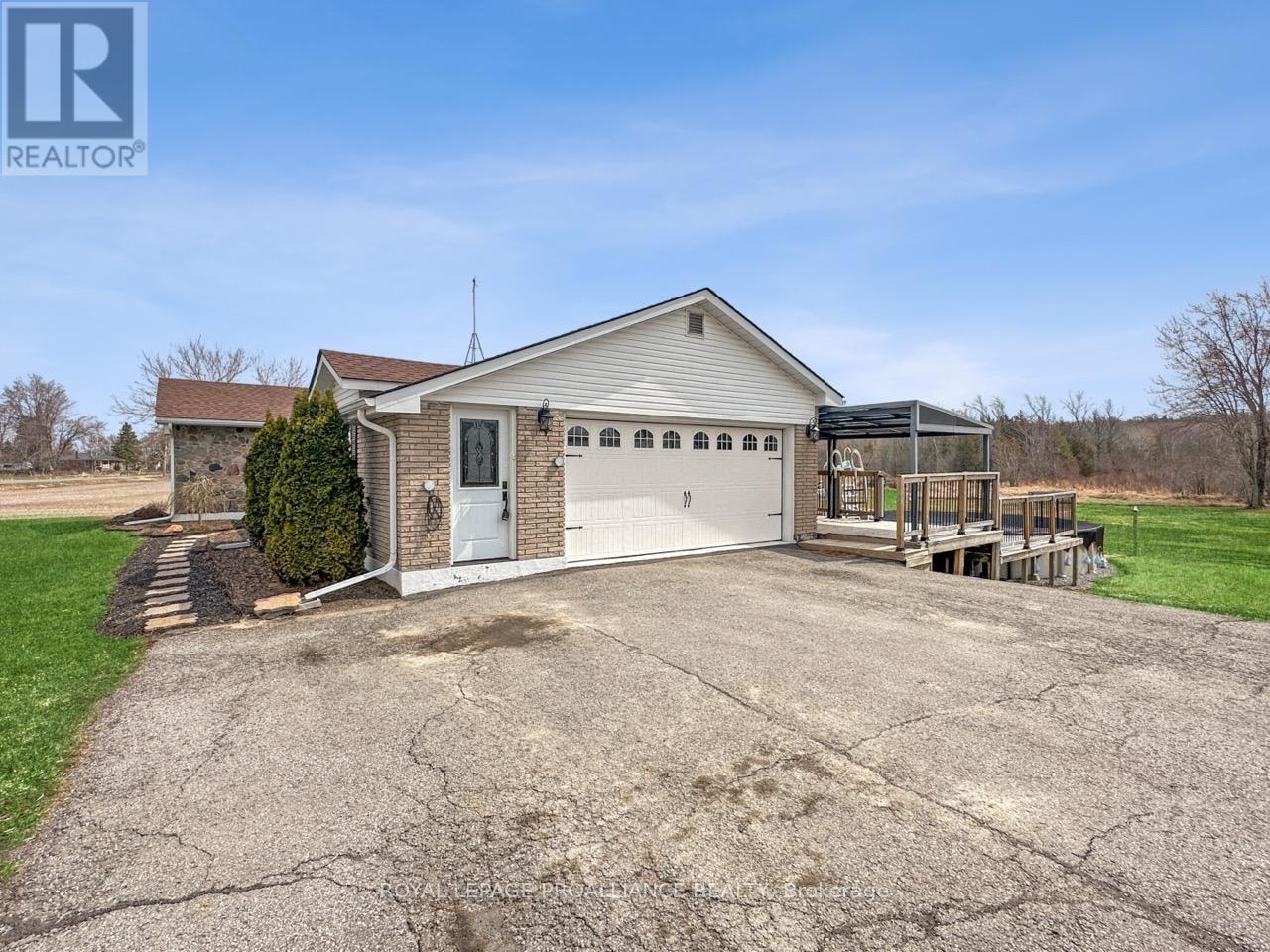 305 Valley Road, Prince Edward County, Ontario  K0K 1A0 - Photo 49 - X13000678