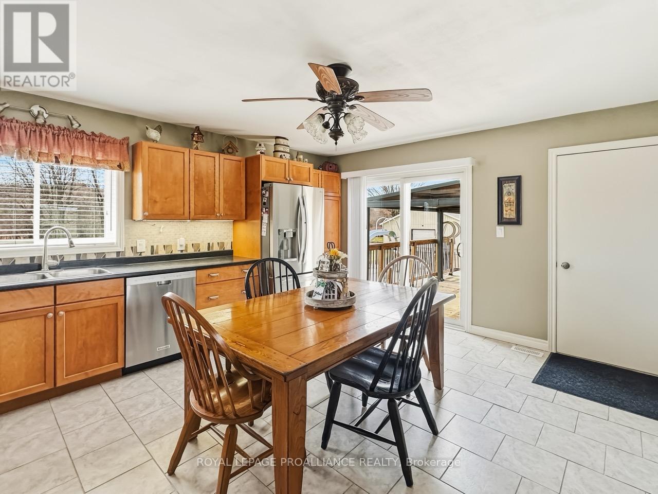 305 Valley Road, Prince Edward County, Ontario  K0K 1A0 - Photo 7 - X13000678