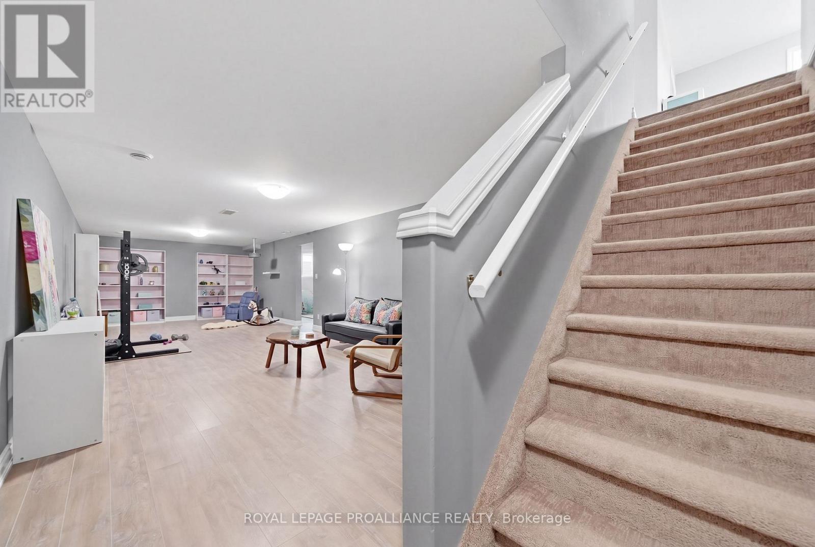 14 Cobblestone Street, Belleville, Ontario  K8P 0E4 - Photo 20 - X13000792