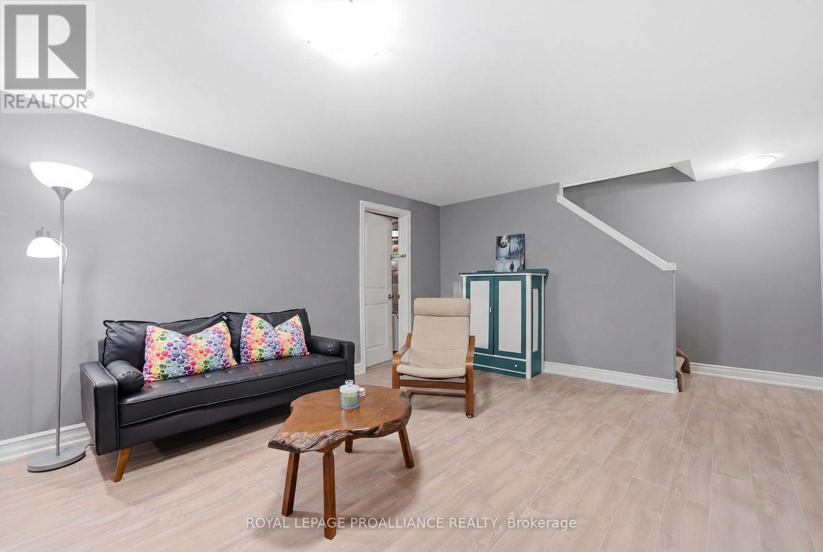 14 Cobblestone Street, Belleville, Ontario  K8P 0E4 - Photo 23 - X13000792