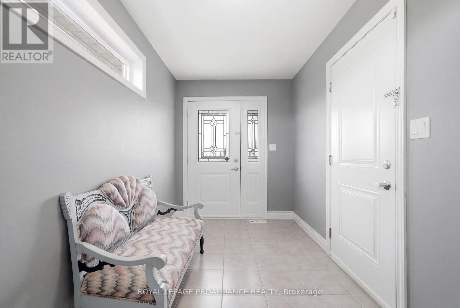 14 Cobblestone Street, Belleville, Ontario  K8P 0E4 - Photo 5 - X13000792