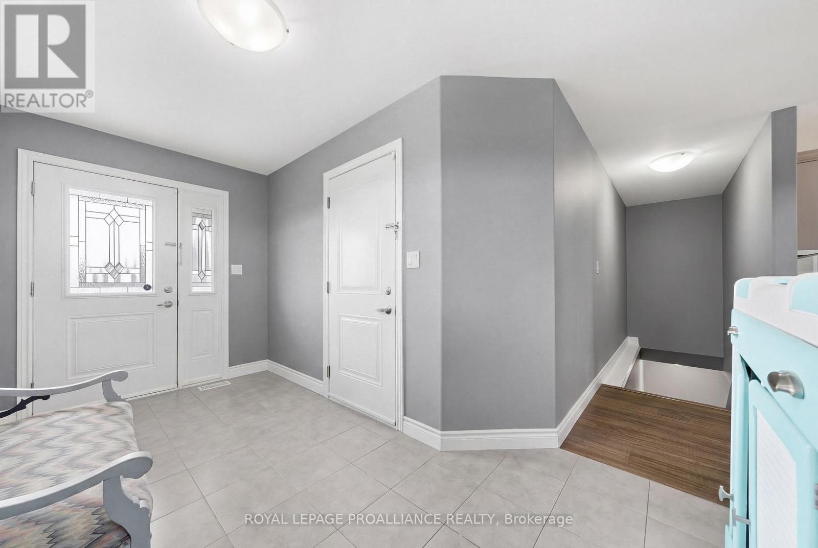 14 Cobblestone Street, Belleville, Ontario  K8P 0E4 - Photo 6 - X13000792