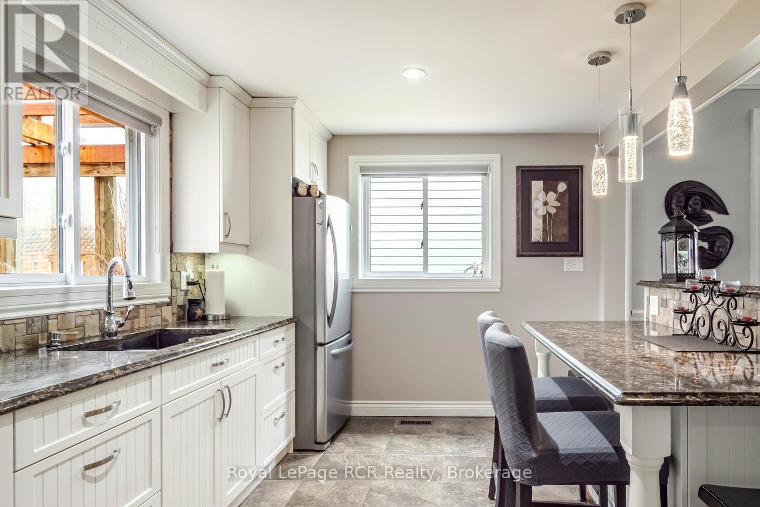 631 9th Street W, Owen Sound, Ontario  N4K 3P4 - Photo 22 - X13000622