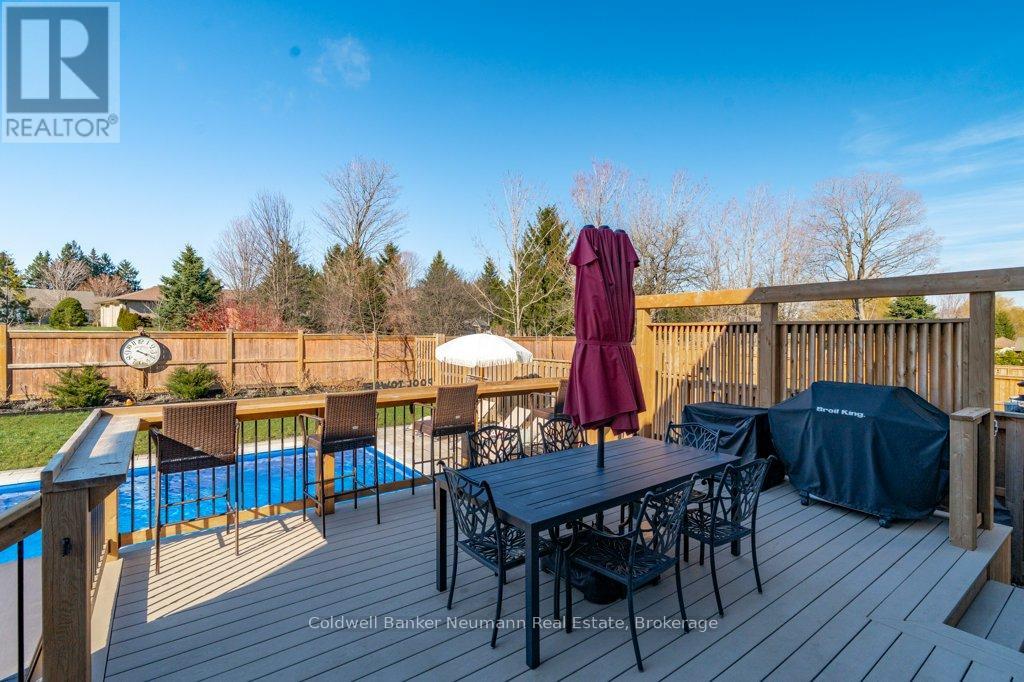 96 Harpin Way E, Centre Wellington, Ontario N1M 0G9 - Photo 38 - X13000796