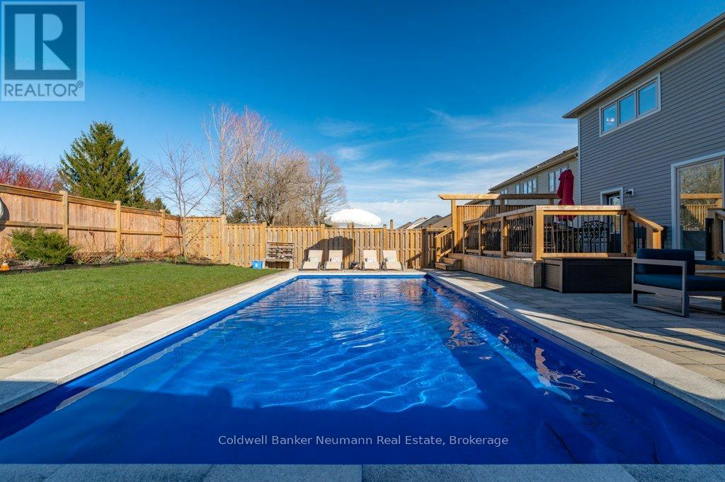 96 Harpin Way E, Centre Wellington, Ontario N1M 0G9 - Photo 43 - X13000796