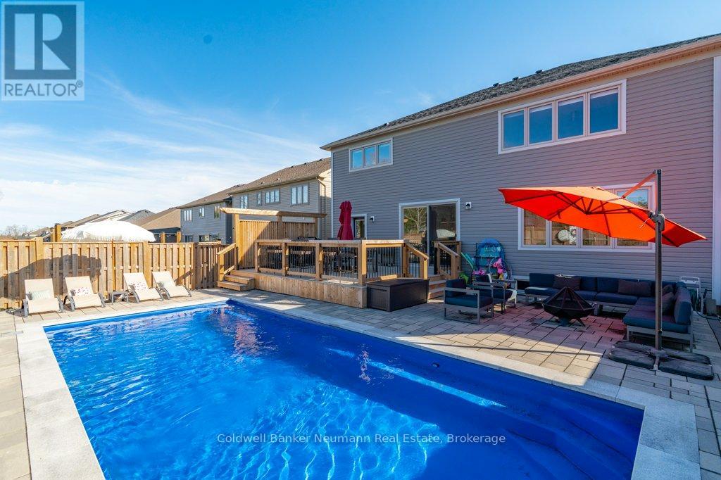 96 Harpin Way E, Centre Wellington, Ontario N1M 0G9 - Photo 44 - X13000796