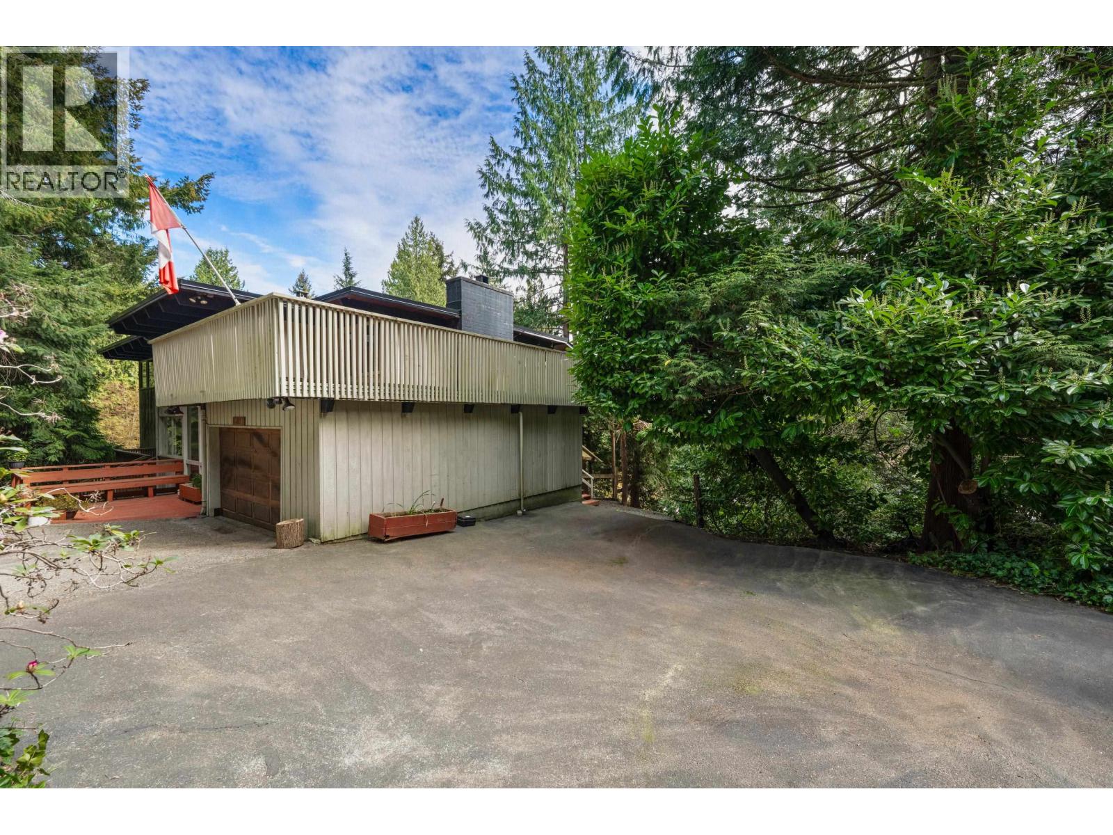 4891 Water Lane, West Vancouver, British Columbia  V7W 1K4 - Photo 39 - R3111679