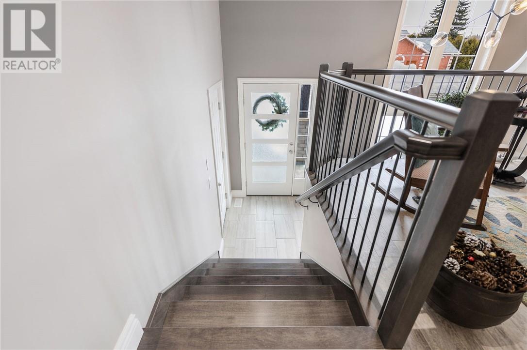 111 Trailridge Drive, Sudbury, Ontario  P3E 6L8 - Photo 9 - 2127145