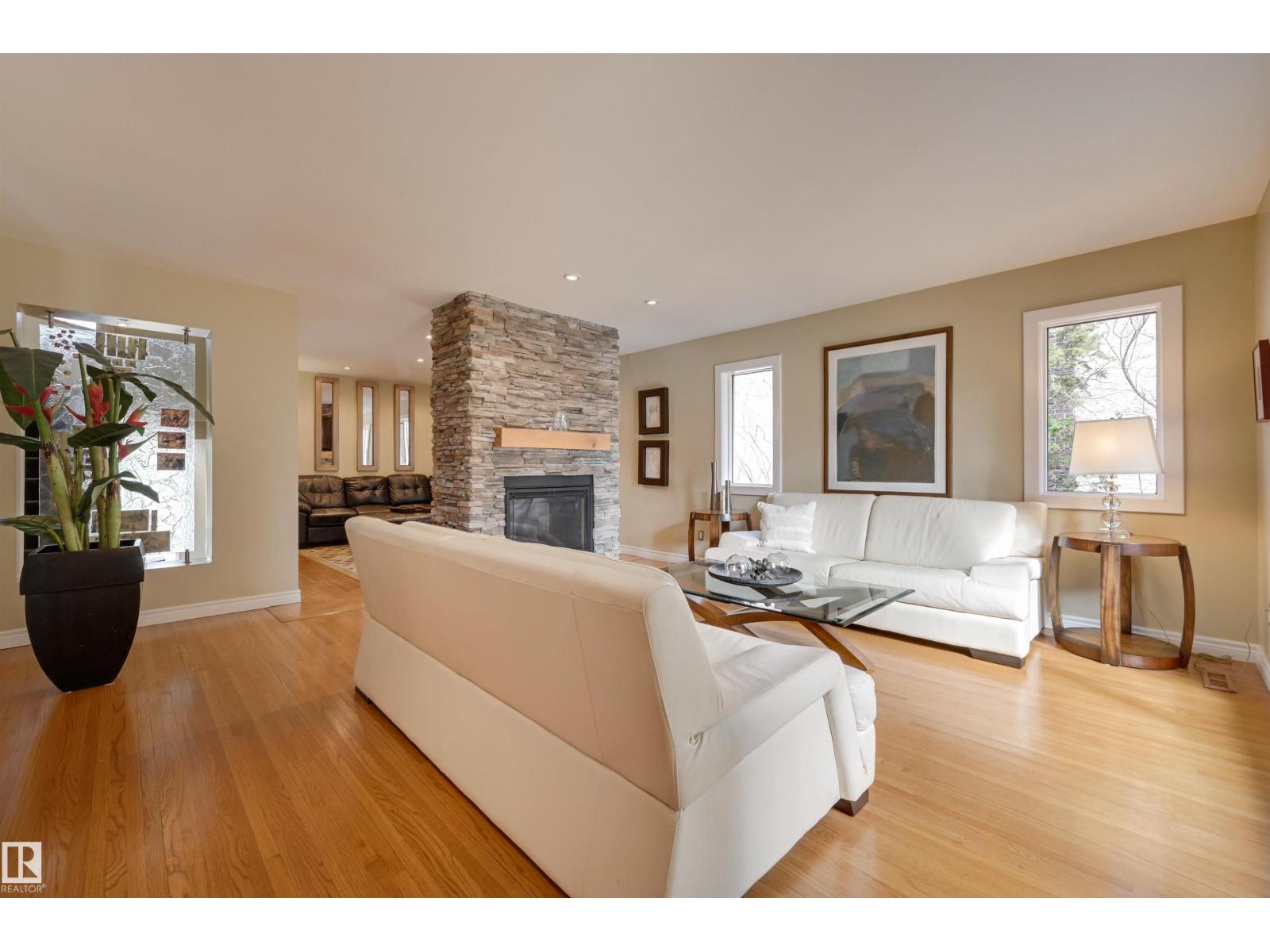 9918 145 St Nw, Edmonton, Alberta  T5N 2X3 - Photo 36 - E4482302