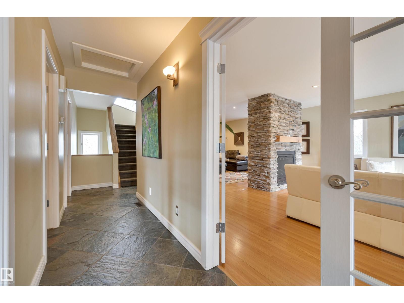 9918 145 St Nw, Edmonton, Alberta  T5N 2X3 - Photo 8 - E4482302