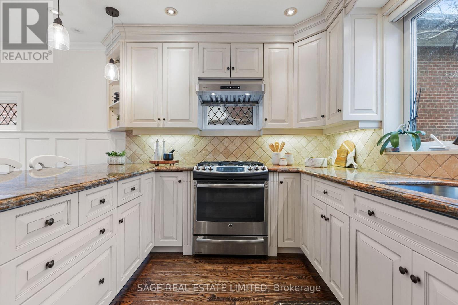 85 Weybourne Crescent, Toronto, Ontario  M4N 2R6 - Photo 11 - C13000618