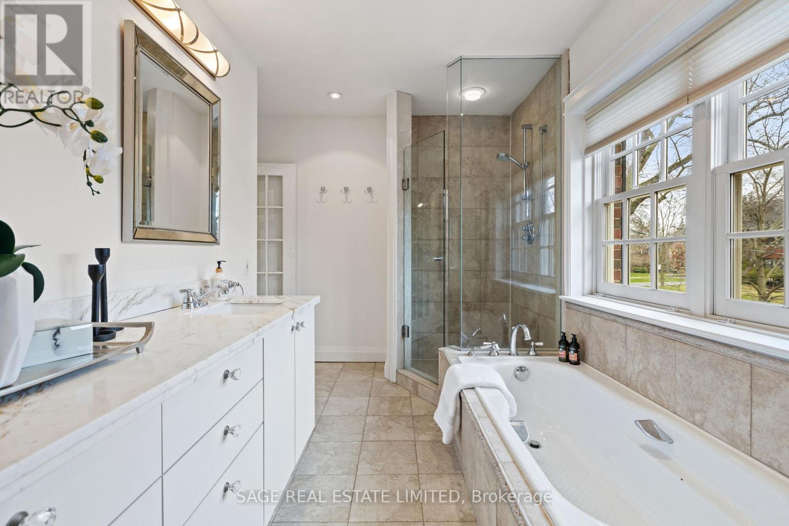 85 Weybourne Crescent, Toronto, Ontario  M4N 2R6 - Photo 19 - C13000618