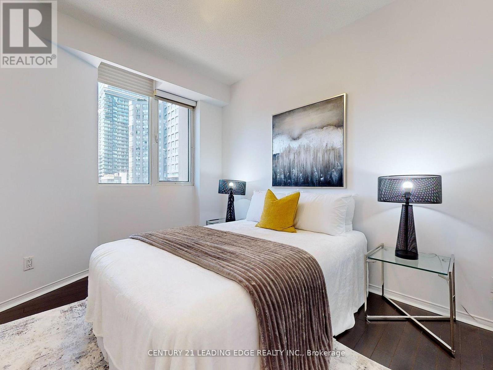 602 - 555 Yonge Street, Toronto, Ontario  M4Y 3A6 - Photo 15 - C13000650