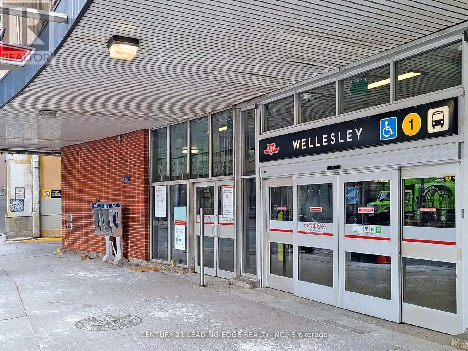 602 - 555 Yonge Street, Toronto, Ontario  M4Y 3A6 - Photo 23 - C13000650