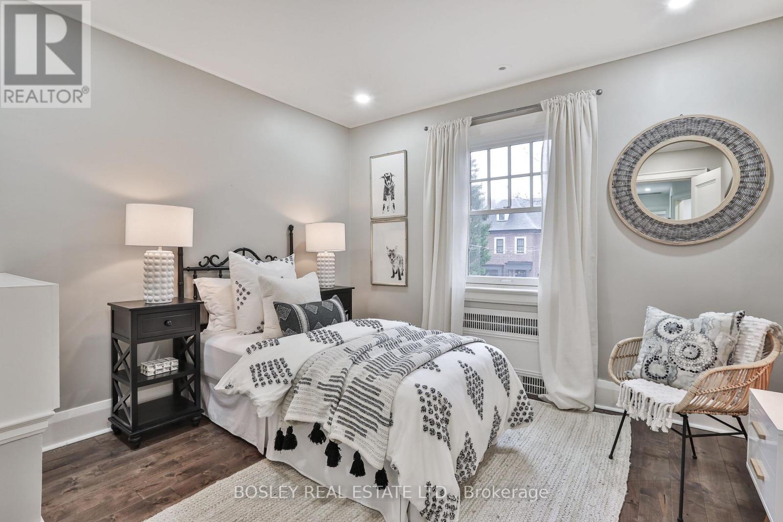 268 Glengrove Avenue W, Toronto, Ontario  M5N 1W2 - Photo 32 - C13000744