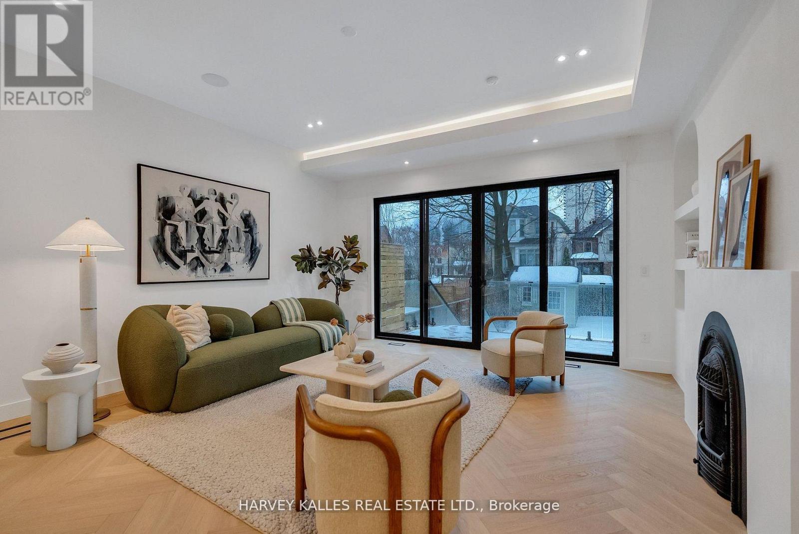 101 Briar Hill Avenue, Toronto, Ontario  M4R 1H8 - Photo 18 - C13000766