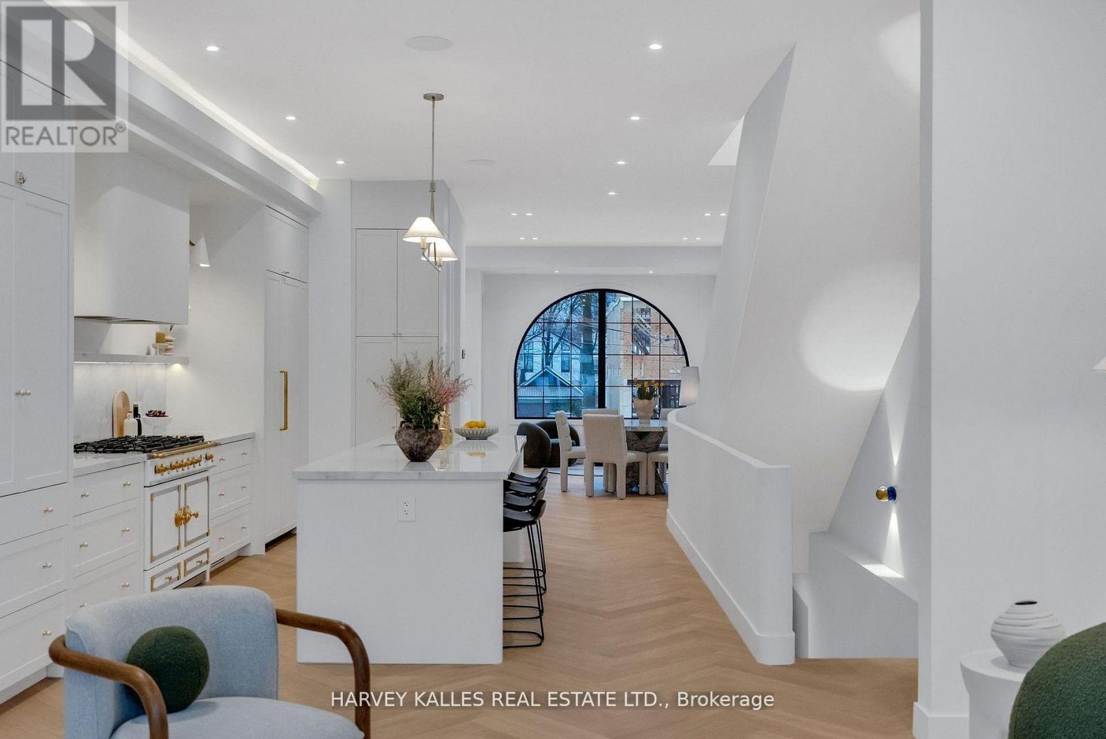 101 Briar Hill Avenue, Toronto, Ontario  M4R 1H8 - Photo 21 - C13000766