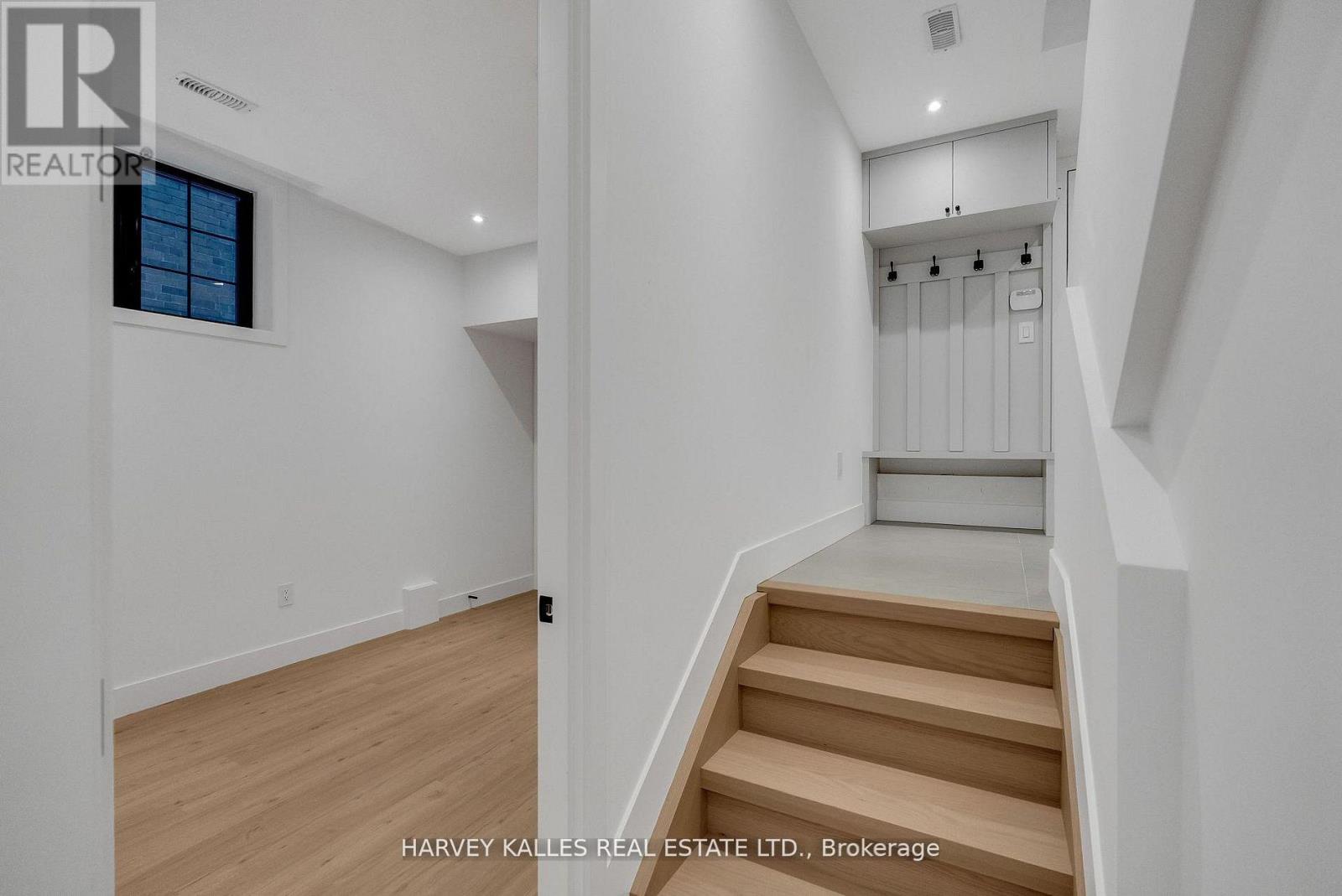 101 Briar Hill Avenue, Toronto, Ontario  M4R 1H8 - Photo 39 - C13000766