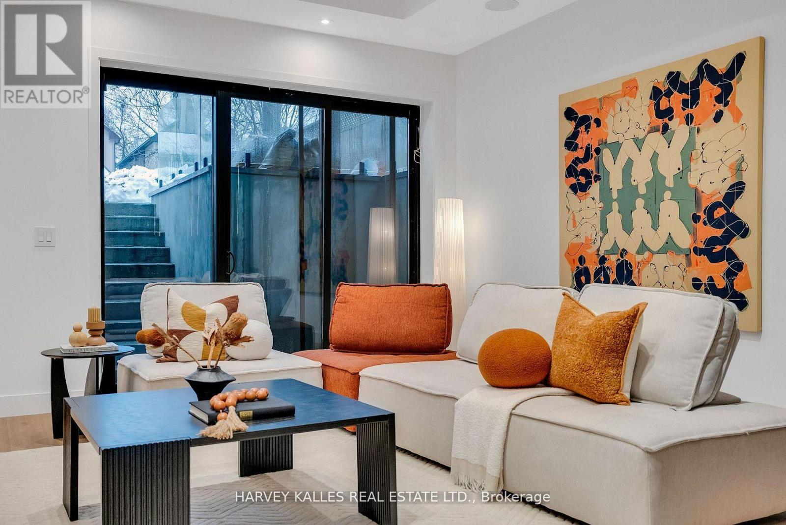 101 Briar Hill Avenue, Toronto, Ontario  M4R 1H8 - Photo 42 - C13000766