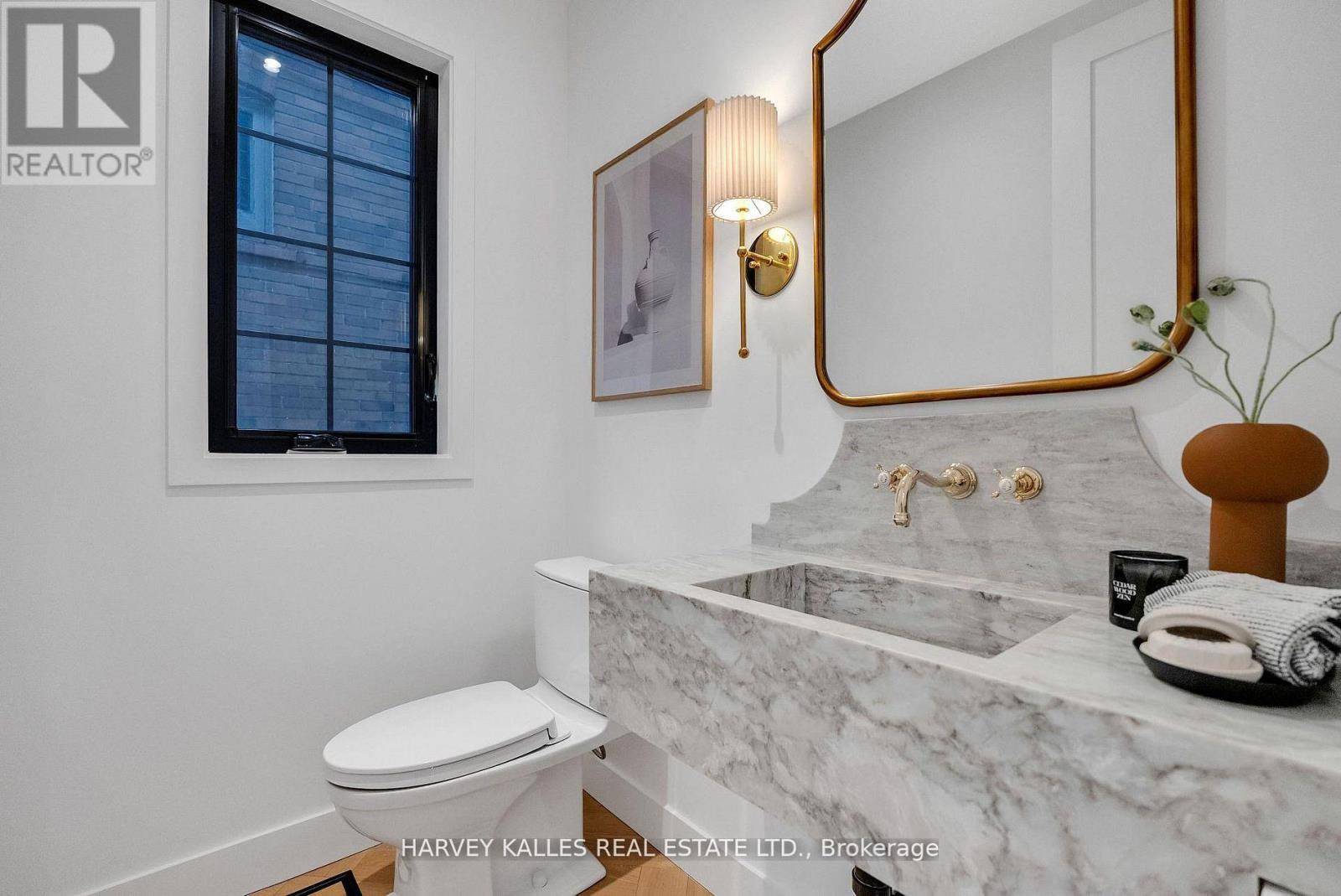 101 Briar Hill Avenue, Toronto, Ontario  M4R 1H8 - Photo 9 - C13000766