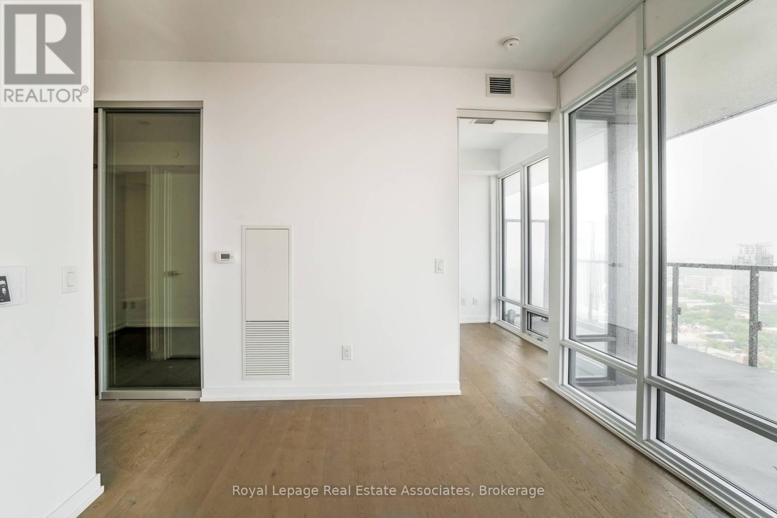 2302 - 488 University Avenue, Toronto, Ontario  M5G 0C1 - Photo 18 - C13000770