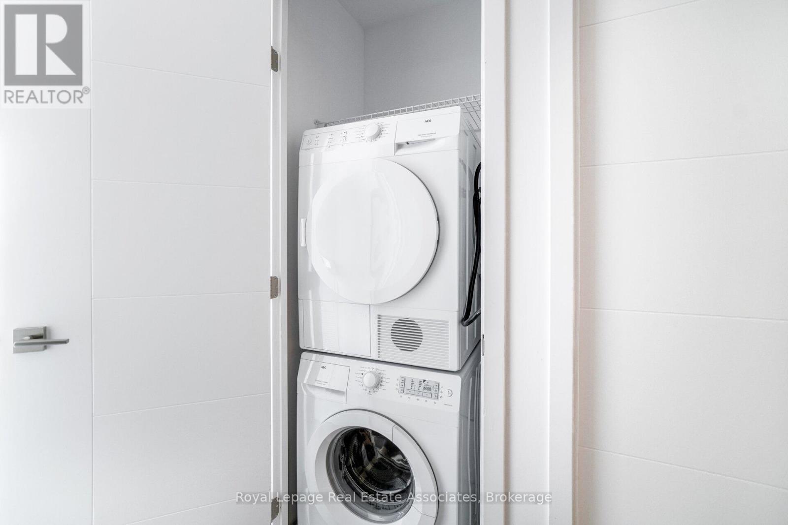 2302 - 488 University Avenue, Toronto, Ontario  M5G 0C1 - Photo 32 - C13000770