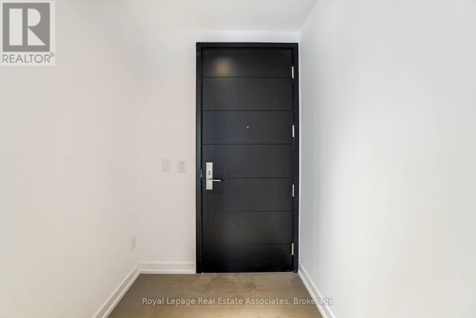 2302 - 488 University Avenue, Toronto, Ontario  M5G 0C1 - Photo 6 - C13000770