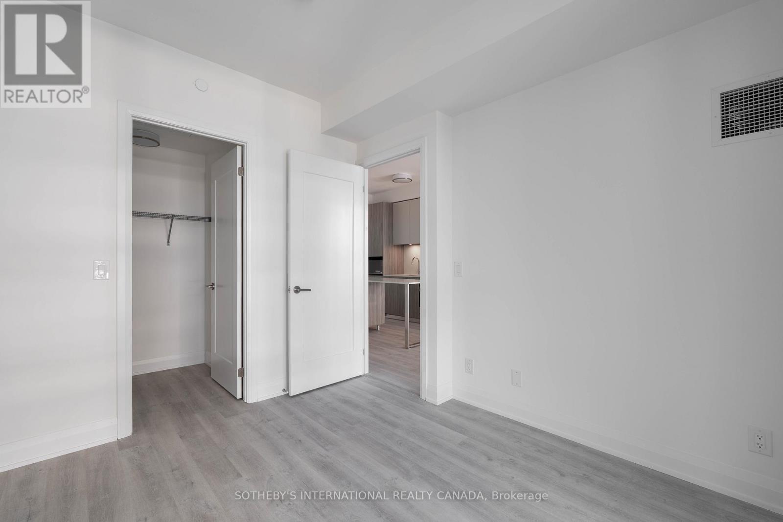 3402 - 65 Broadway Avenue, Toronto, Ontario  M4P 1T9 - Photo 13 - C13000846