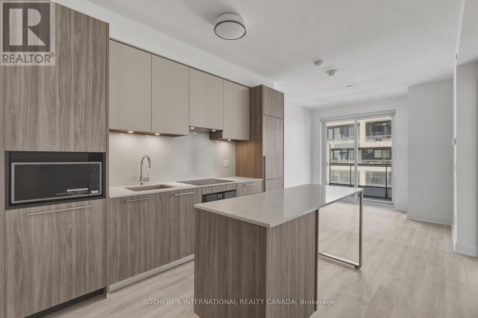 3402 - 65 Broadway Avenue, Toronto, Ontario  M4P 1T9 - Photo 4 - C13000846