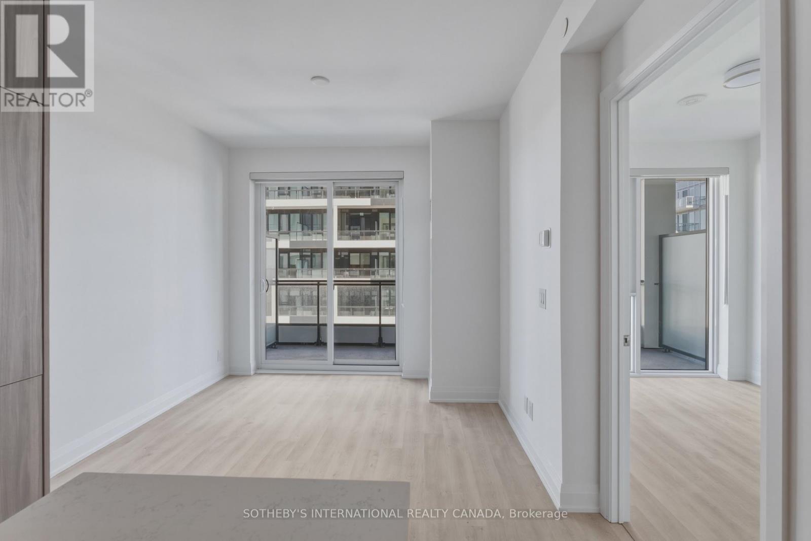 3402 - 65 Broadway Avenue, Toronto, Ontario  M4P 1T9 - Photo 8 - C13000846