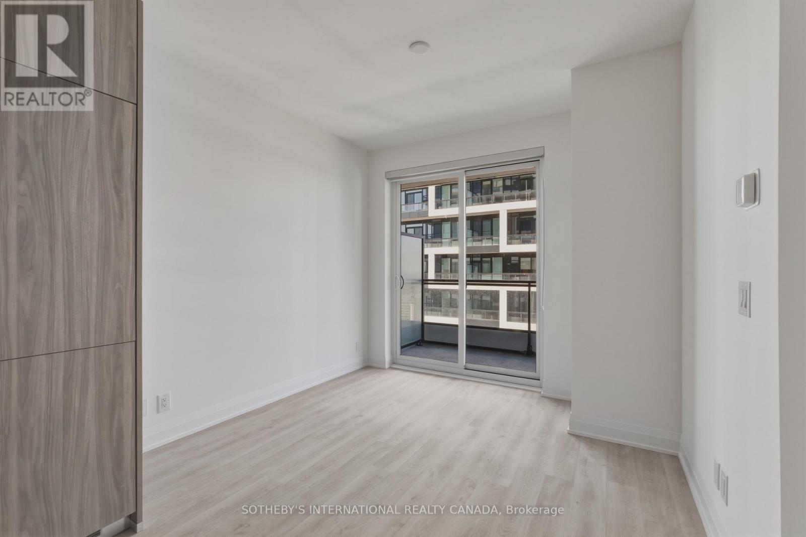 3402 - 65 Broadway Avenue, Toronto, Ontario  M4P 1T9 - Photo 9 - C13000846