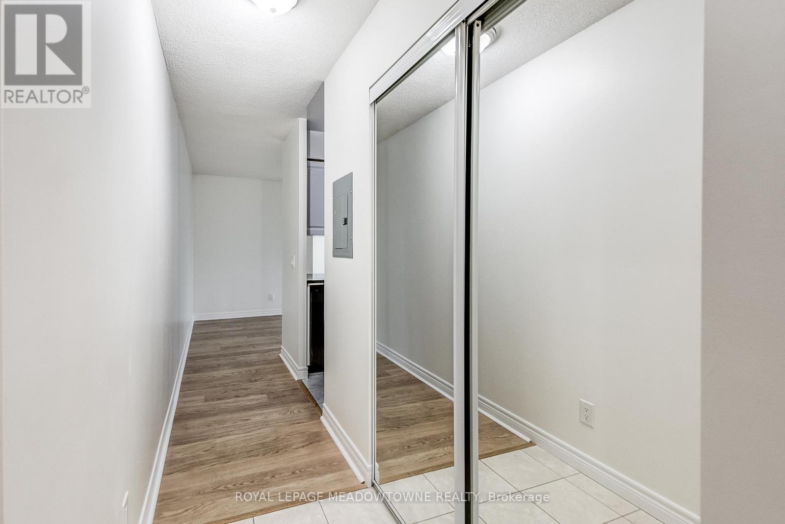 909 - 70 Town Centre Court, Toronto, Ontario  M1P 0B2 - Photo 5 - E13000664