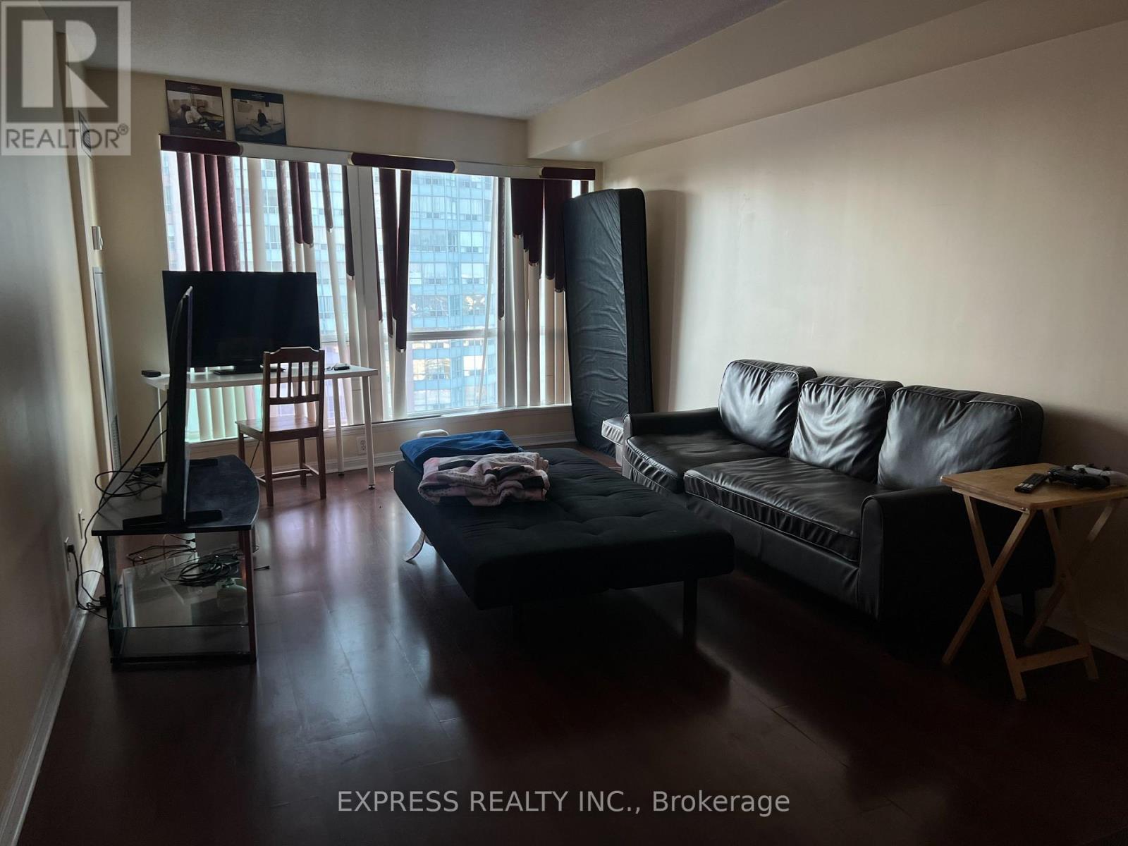 1110 - 18 Lee Centre Drive, Toronto, Ontario  M1H 3H5 - Photo 5 - E13000724