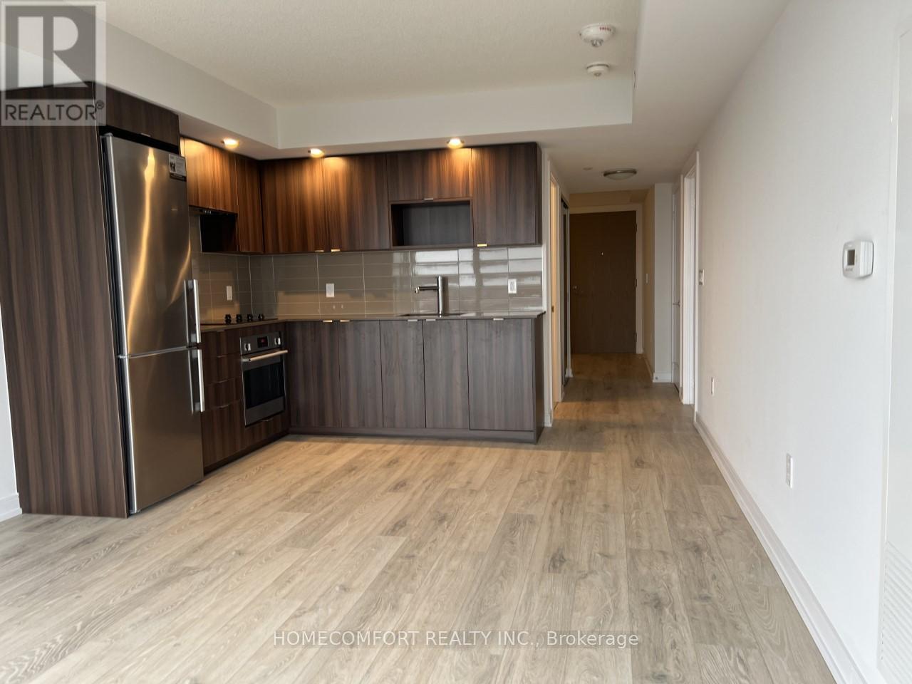 910 - 225 Village Green Square, Toronto, Ontario  M1S 0G5 - Photo 2 - E13000820