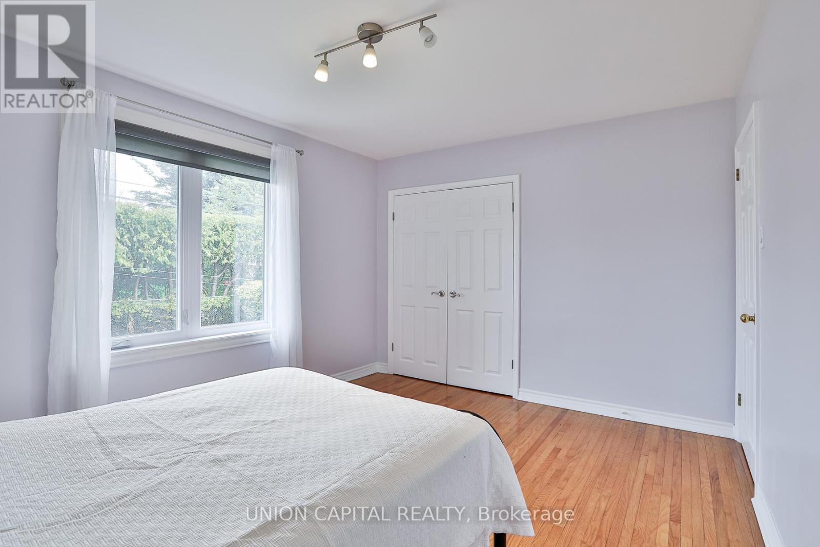 12 Anola Place, Toronto, Ontario  M1K 4W7 - Photo 20 - E13000822