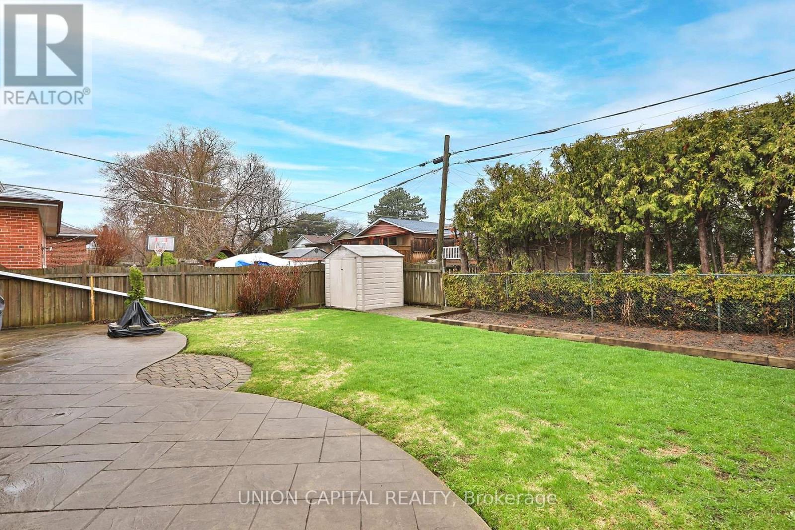 12 Anola Place, Toronto, Ontario  M1K 4W7 - Photo 36 - E13000822