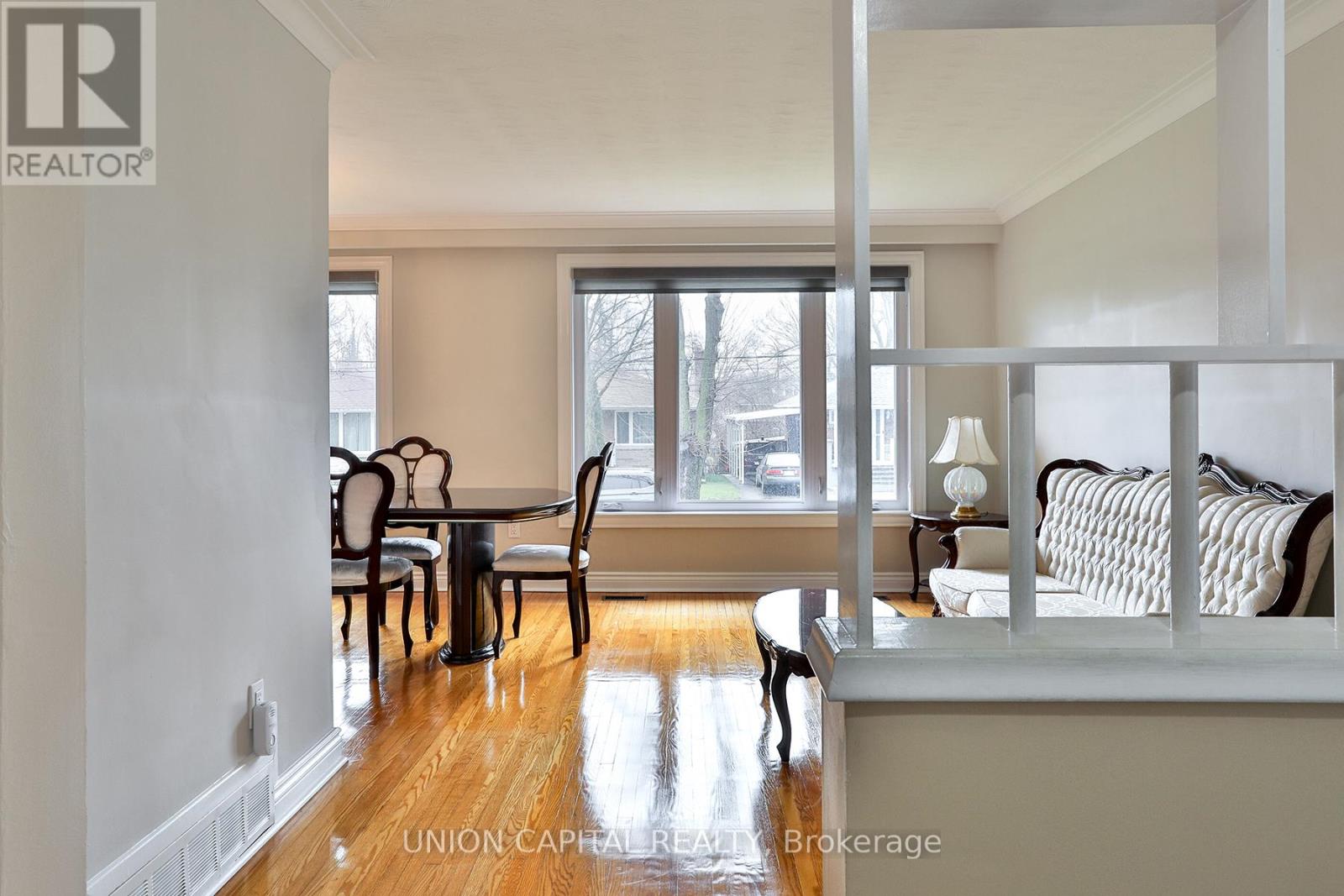 12 Anola Place, Toronto, Ontario  M1K 4W7 - Photo 6 - E13000822