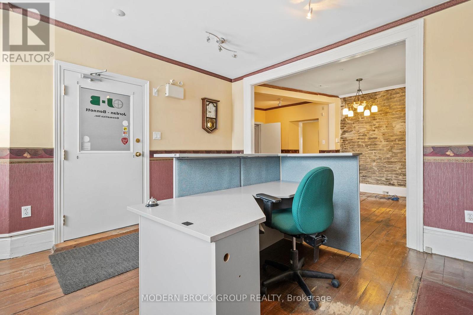 33 Perth Street, Brockville, Ontario  K6V 5C3 - Photo 8 - X12732980