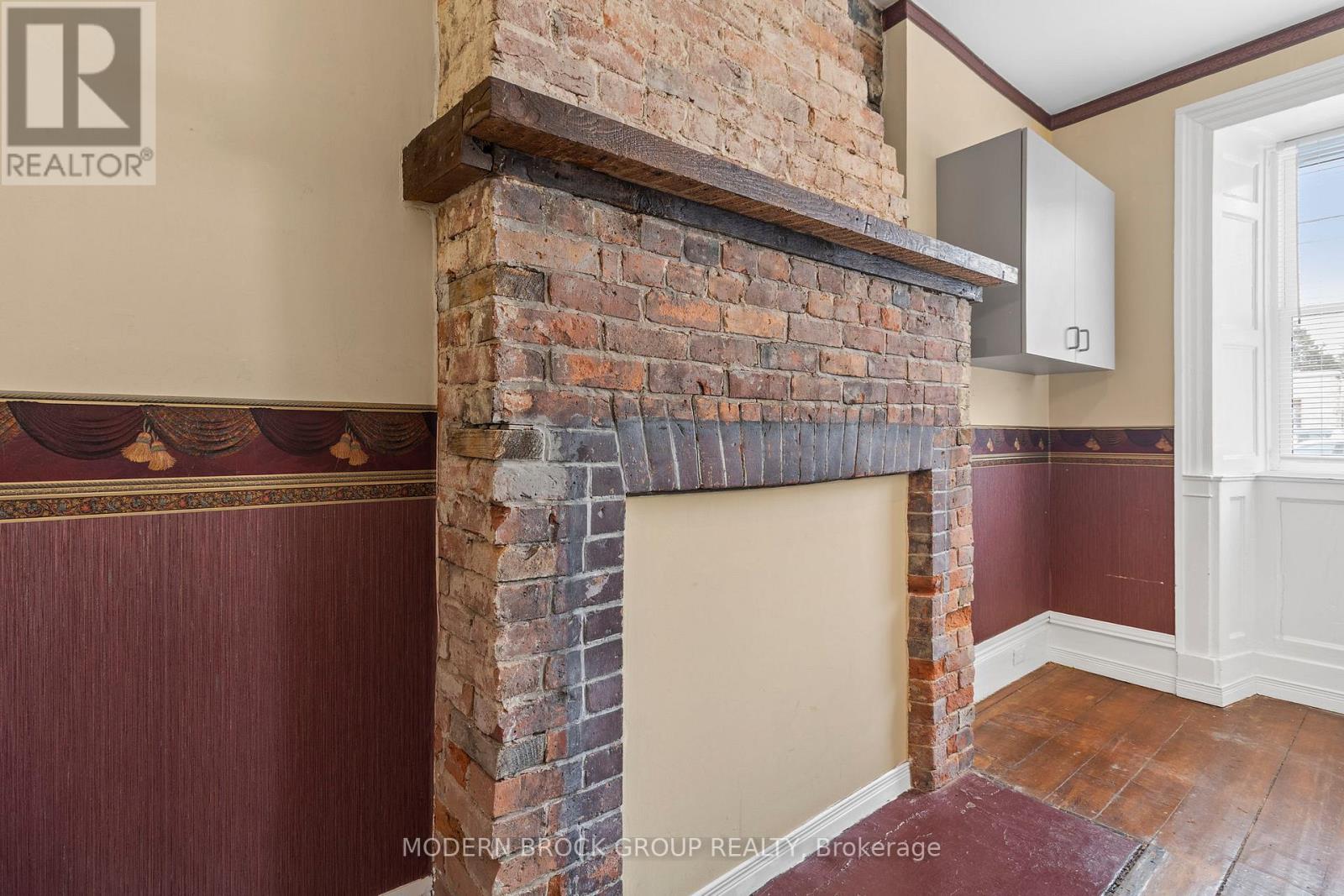 33 Perth Street, Brockville, Ontario  K6V 5C3 - Photo 9 - X12732980