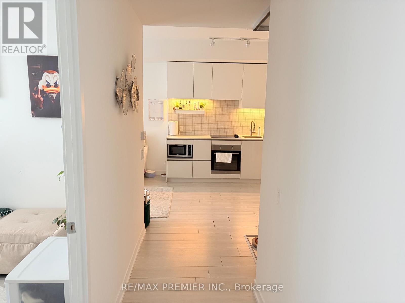 2701 - 898 Portage Parkway, Vaughan, Ontario  L4K 2M7 - Photo 10 - N13000616