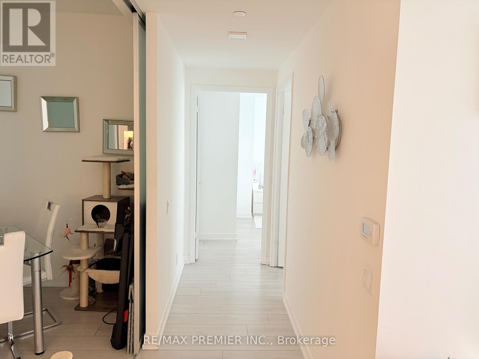 2701 - 898 Portage Parkway, Vaughan, Ontario  L4K 2M7 - Photo 6 - N13000616