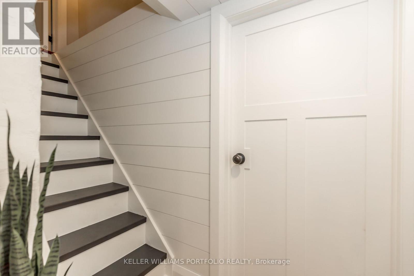 27 Catherine Avenue, Aurora, Ontario  L4G 1K4 - Photo 26 - N13000656