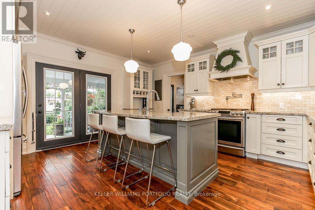 27 Catherine Avenue, Aurora, Ontario  L4G 1K4 - Photo 7 - N13000656