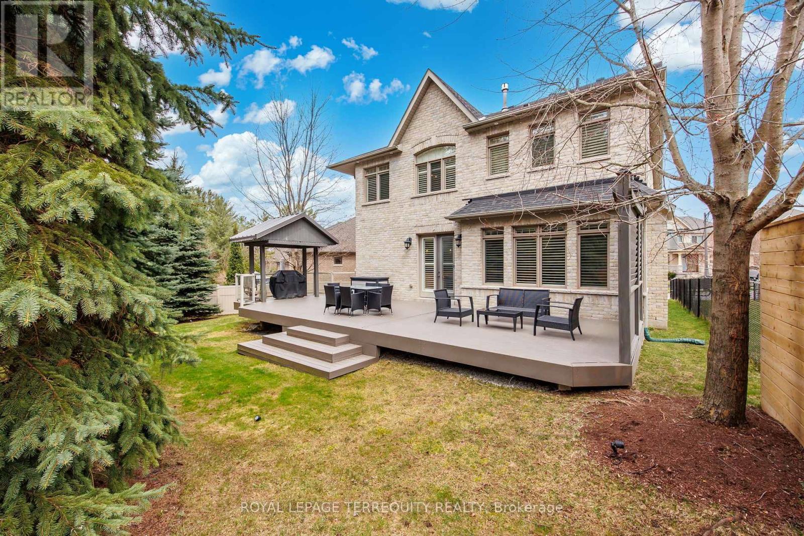 244 Frederick Curran Lane, Newmarket, Ontario  L3X 0B9 - Photo 46 - N13000658