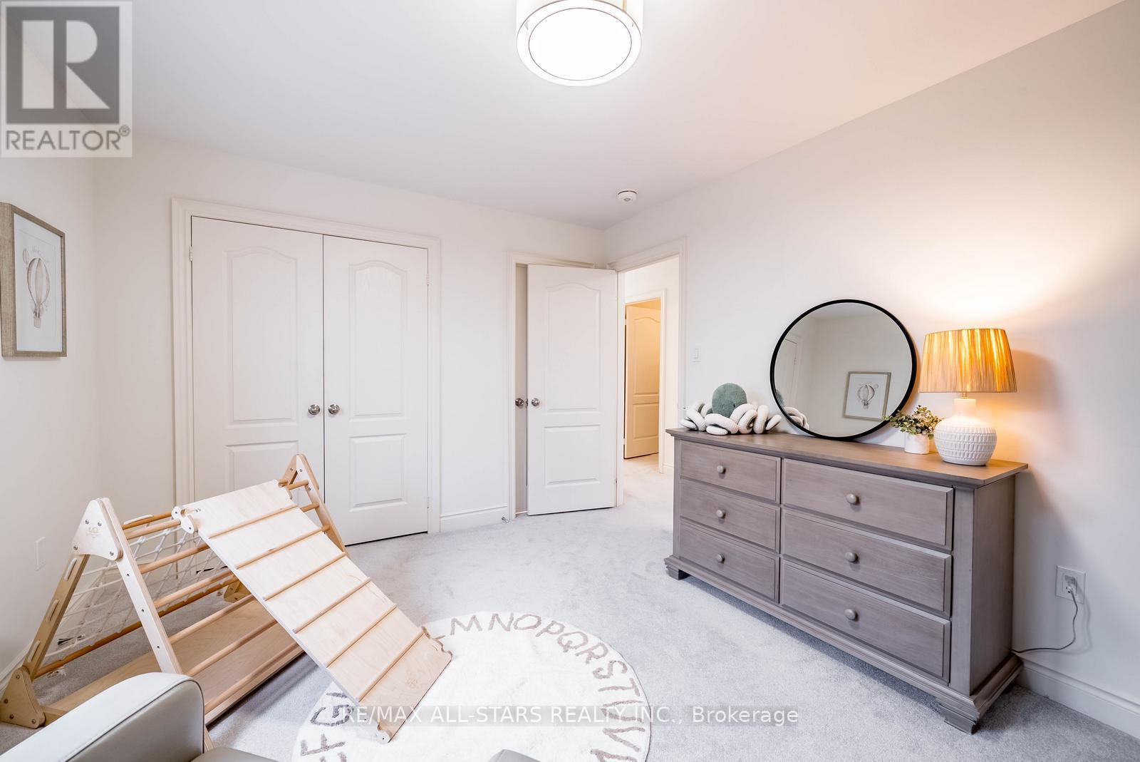 214 Fallharvest Way, Whitchurch-Stouffville, Ontario  L4A 5C2 - Photo 35 - N13000738