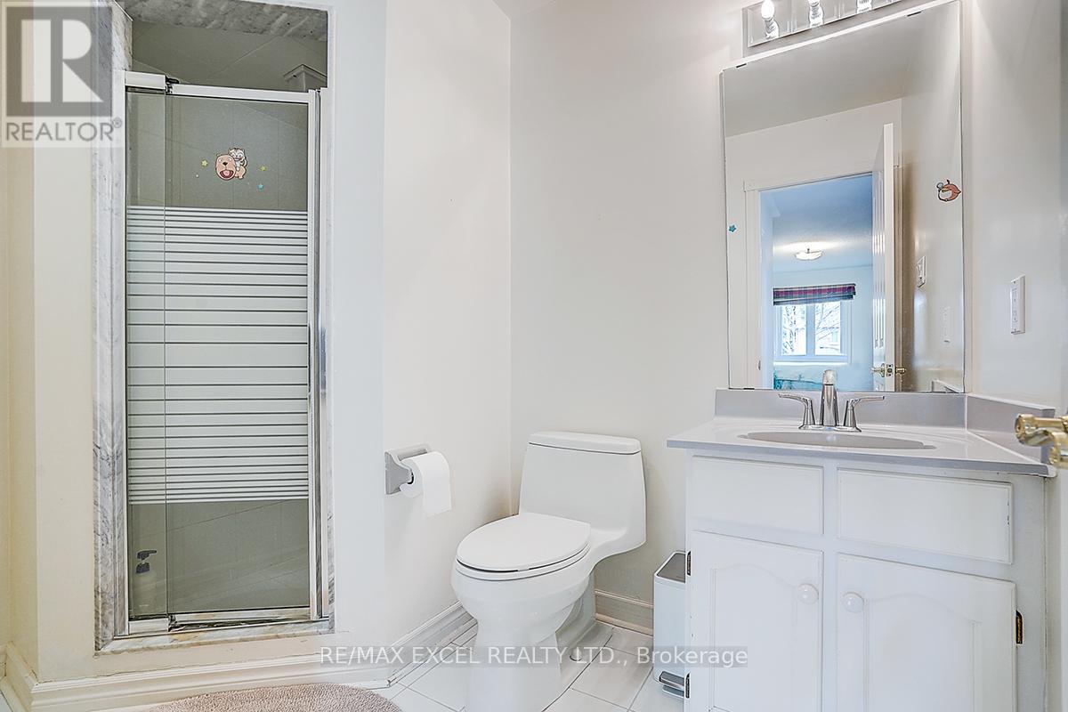 10 Brookshill Crescent, Richmond Hill, Ontario  L4B 3J1 - Photo 35 - N13000750