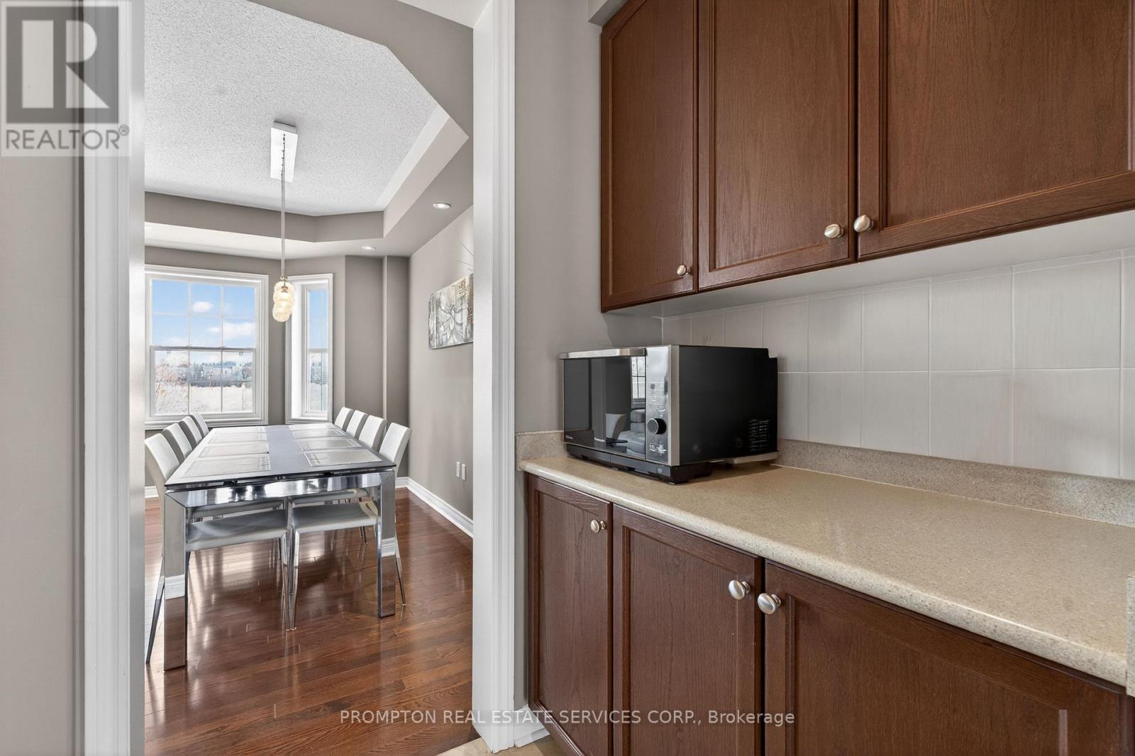 15 Donald Buttress Boulevard E, Markham, Ontario  L6C 0J8 - Photo 14 - N13000786