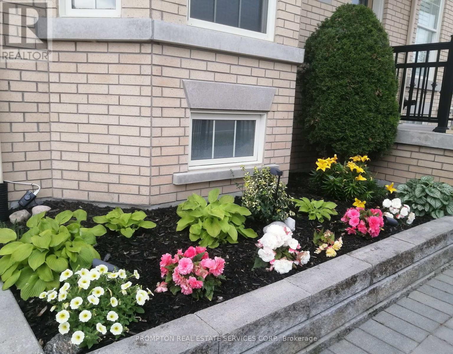 15 Donald Buttress Boulevard E, Markham, Ontario  L6C 0J8 - Photo 49 - N13000786